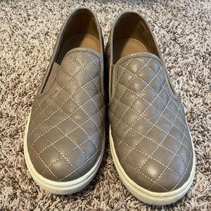 Steve Madden Quilted Leather Sneakers (Ecentrcq)